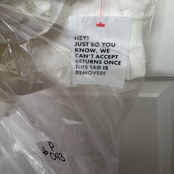 NEW‎ ASOS Luxe white balloon sleeved dress with 3-D flowers and bow detail sz 10 - Picture 14 of 14